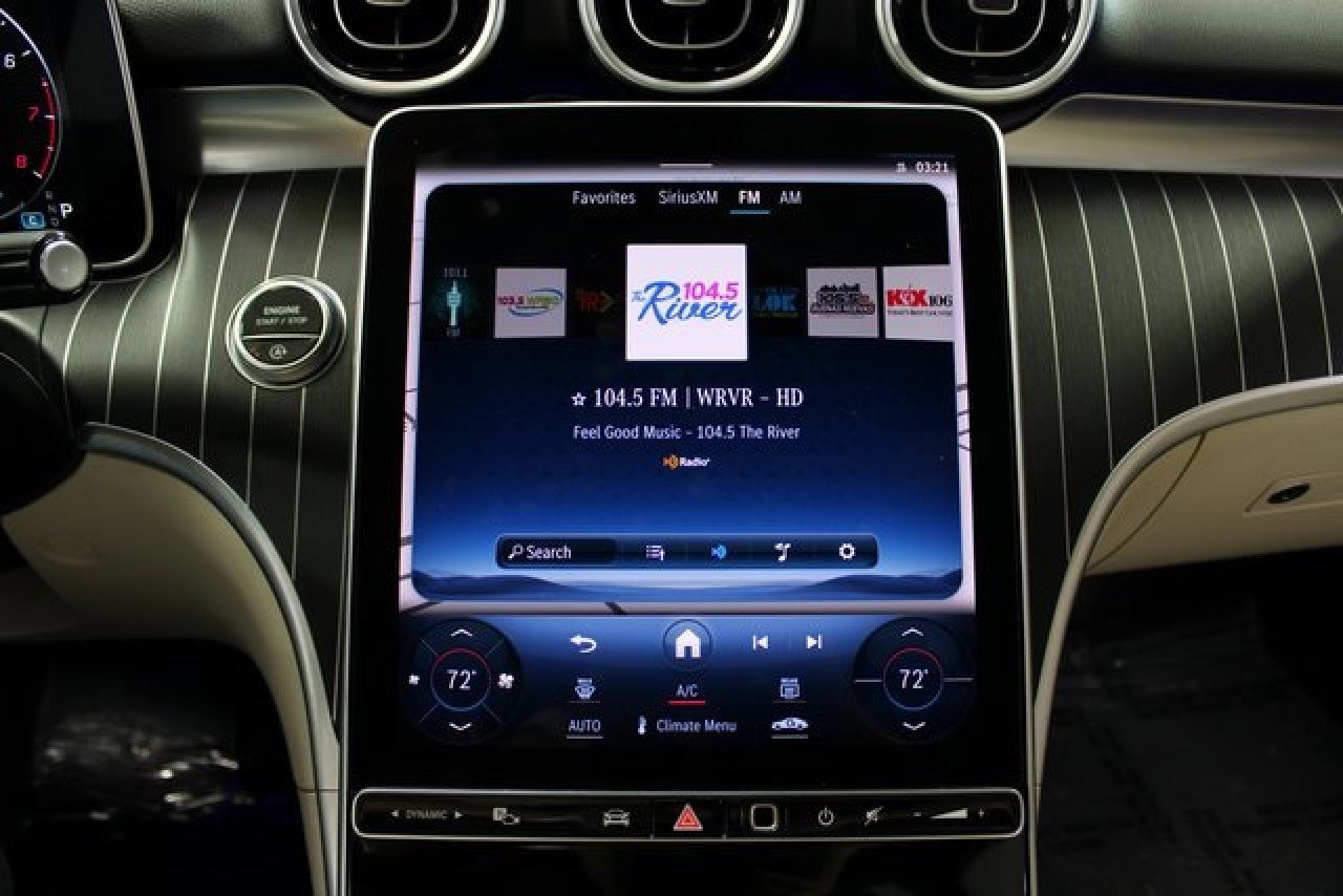 Used 2024 Mercedes-Benz C 300 4MATIC Sedan w/ Exclusive Trim Package image 23