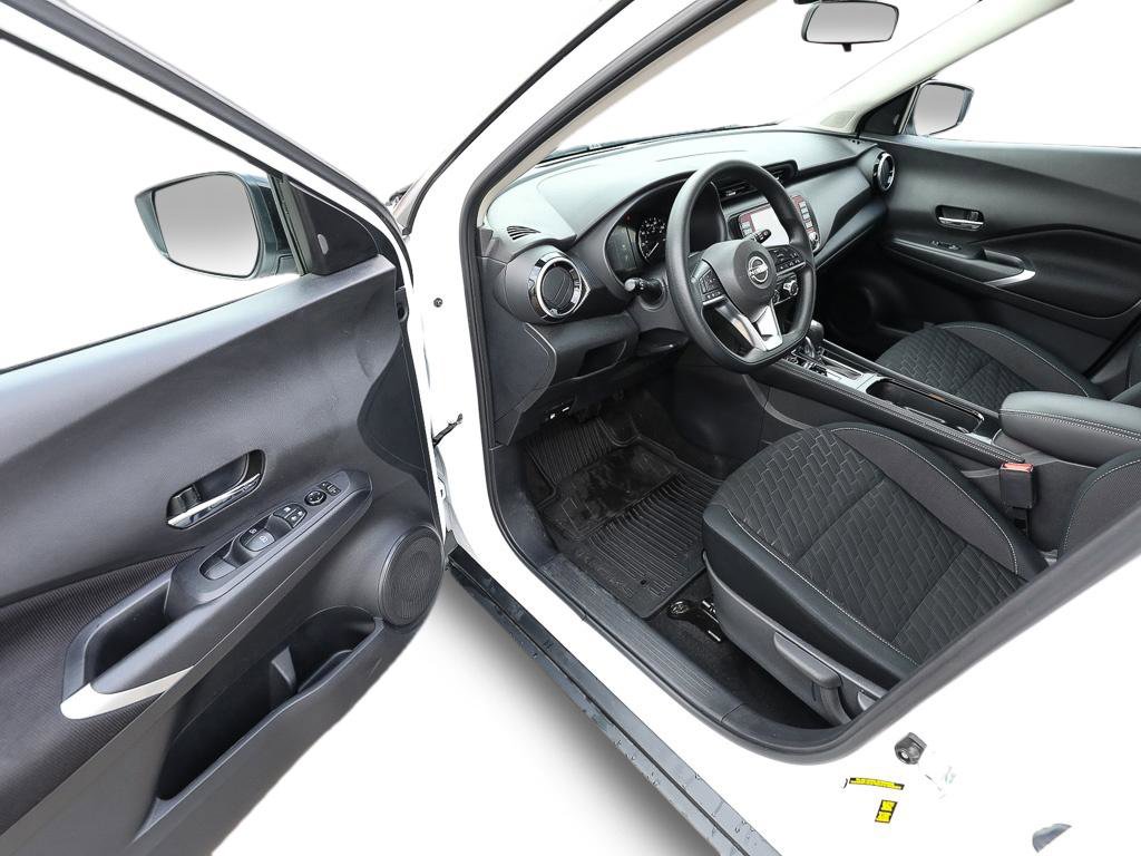 Used 2023 Nissan Kicks SV image 10