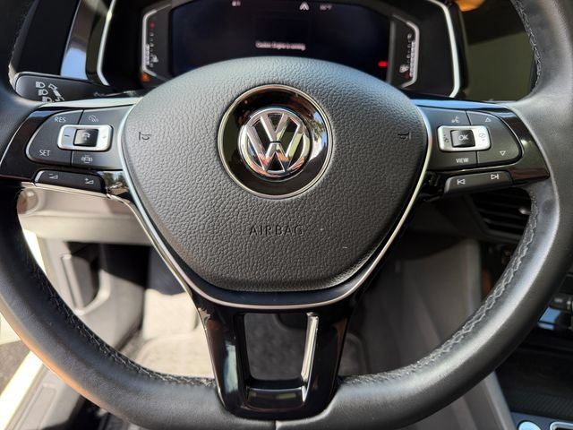 Used 2020 Volkswagen Jetta SEL Premium FWD image 19