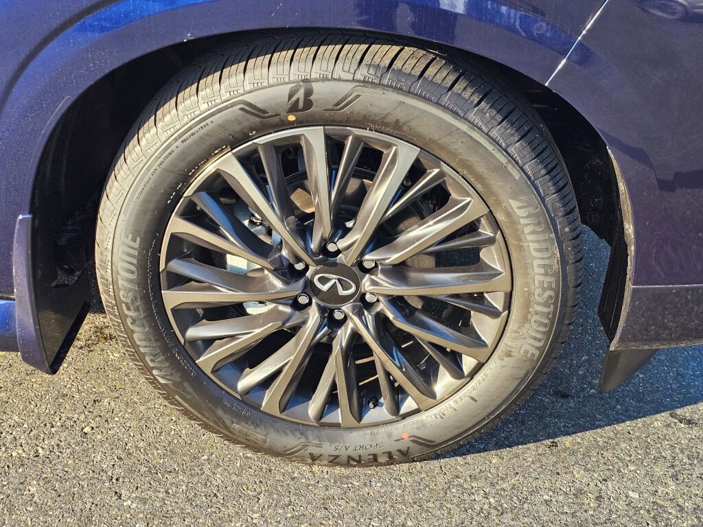 New 2026 INFINITI QX80 Autograph w/ Premium Cargo Package image 9