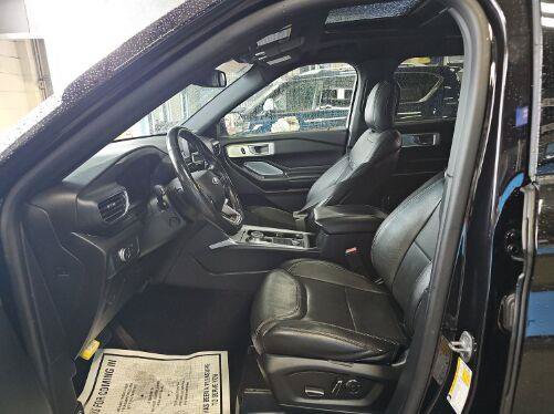 Used 2020 Ford Explorer ST w/ Premium Technology Package AWD/4WD image 6