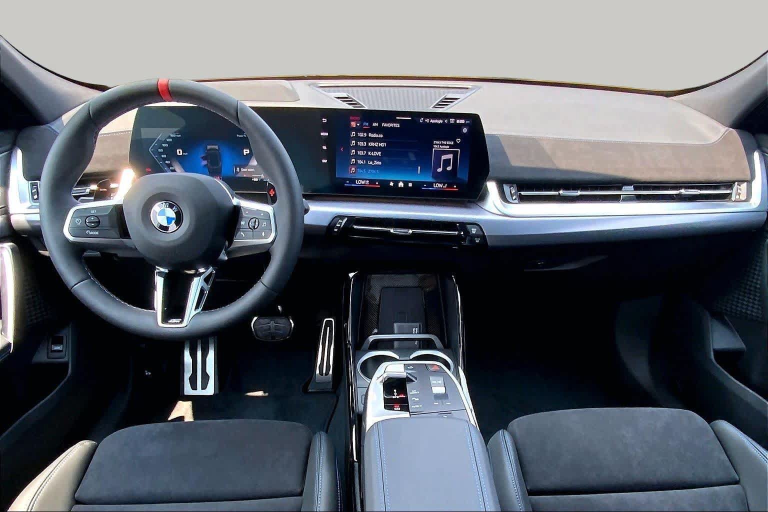 New 2026 BMW X2 M35i w/ Technology Package AWD/4WD image 5
