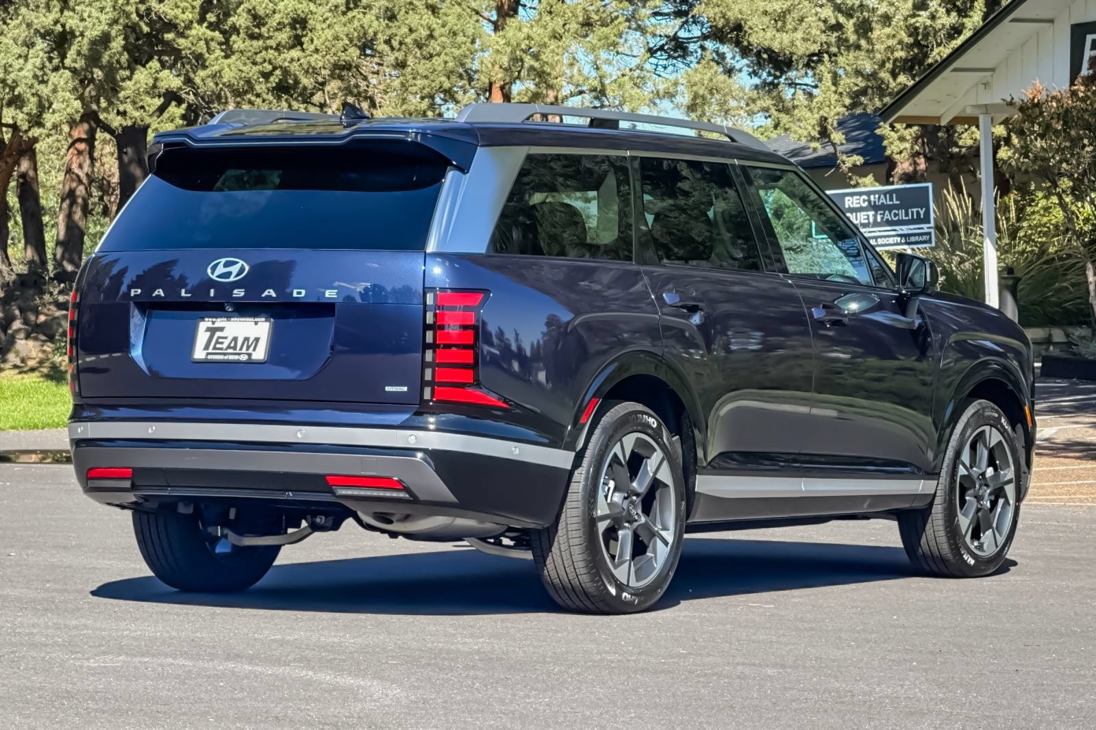 New 2027 Hyundai Palisade Limited AWD/4WD image 4