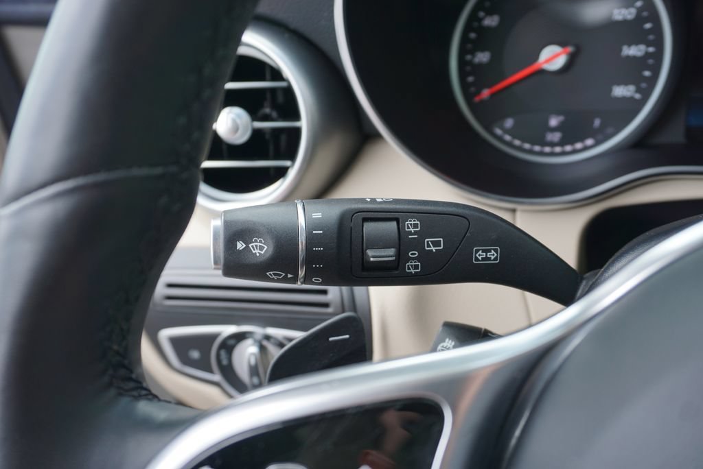 Certified 2020 Mercedes-Benz GLC 300 4MATIC image 27