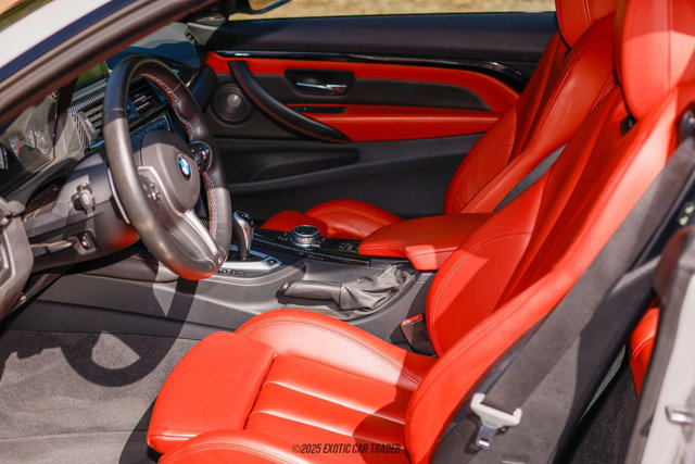 Used 2015 BMW M4 Convertible image 39