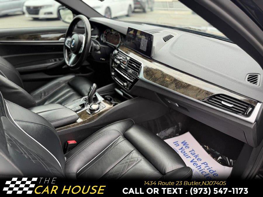 Used 2017 BMW 540i xDrive image 23