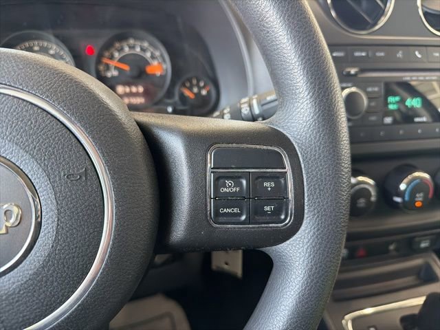 Used 2015 Jeep Compass Sport w/ Power Value Group FWD image 21