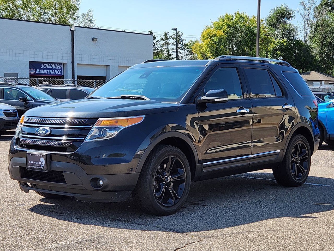 Used 2015 Ford Explorer Limited w/ Equipment Group 302A AWD/4WD image 7