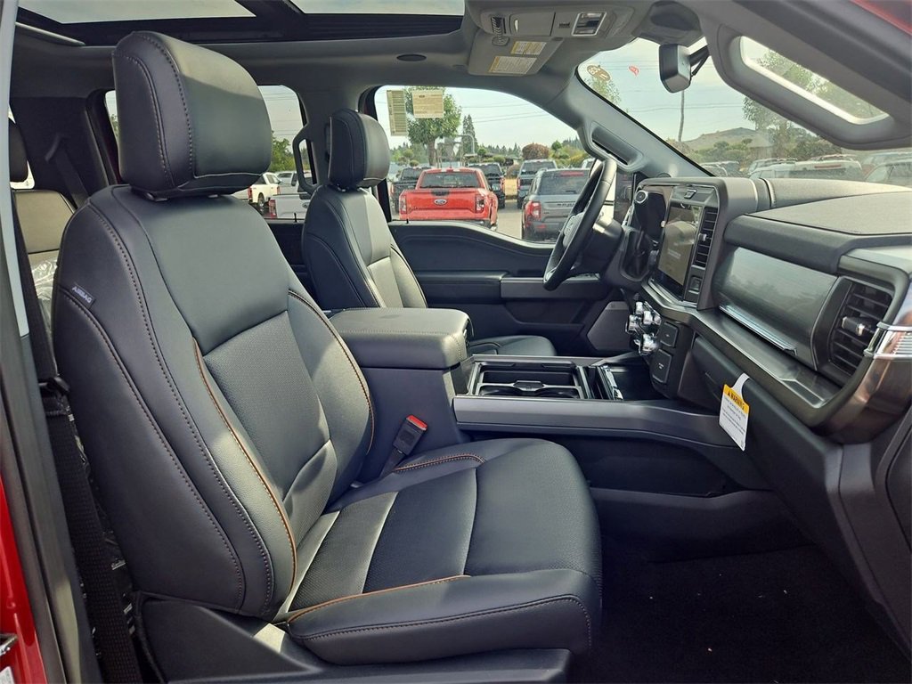 New 2026 Ford F350 Lariat image 32