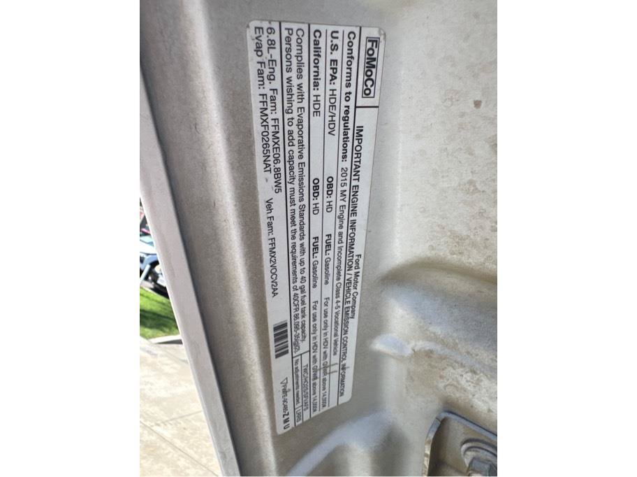 Used 2015 Ford F550 2WD Regular Cab Super Duty image 17