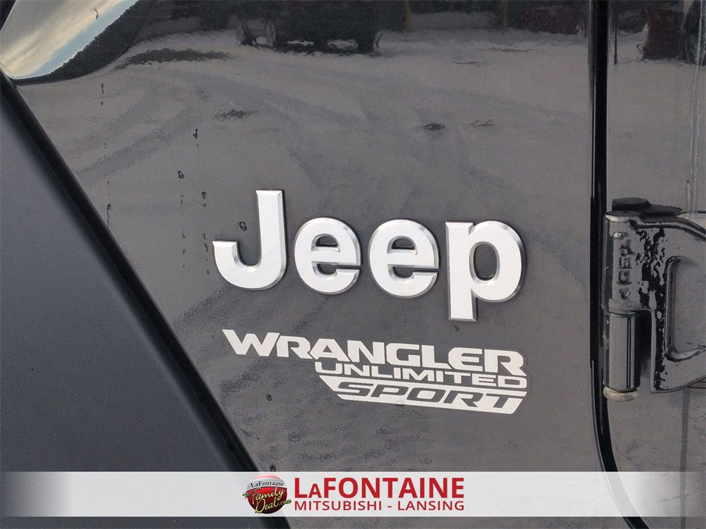 Used 2019 Jeep Wrangler Unlimited Sport S image 9