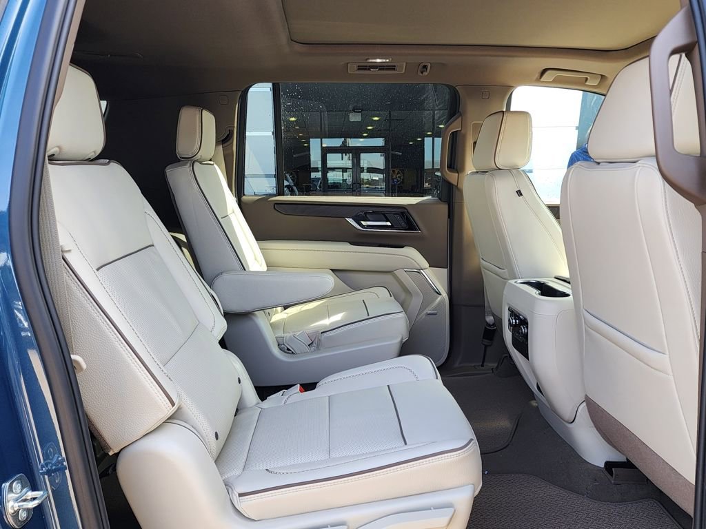 New 2026 GMC Yukon XL Denali w/ Sun & Power Step Package image 50