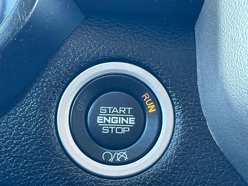 Used 2024 RAM 2500 Laramie image 16