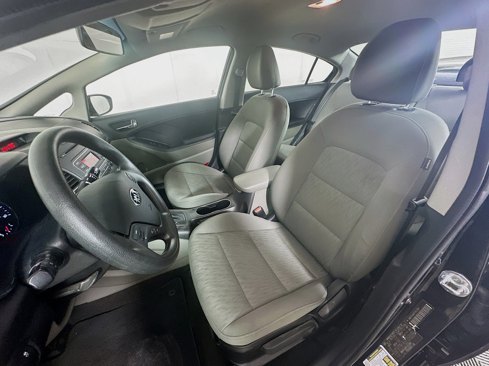 Used 2015 Kia Forte LX image 12