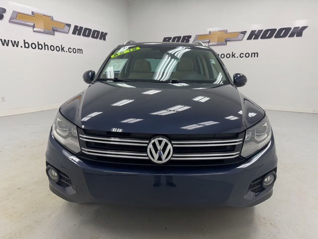 Used 2016 Volkswagen Tiguan SE image 2