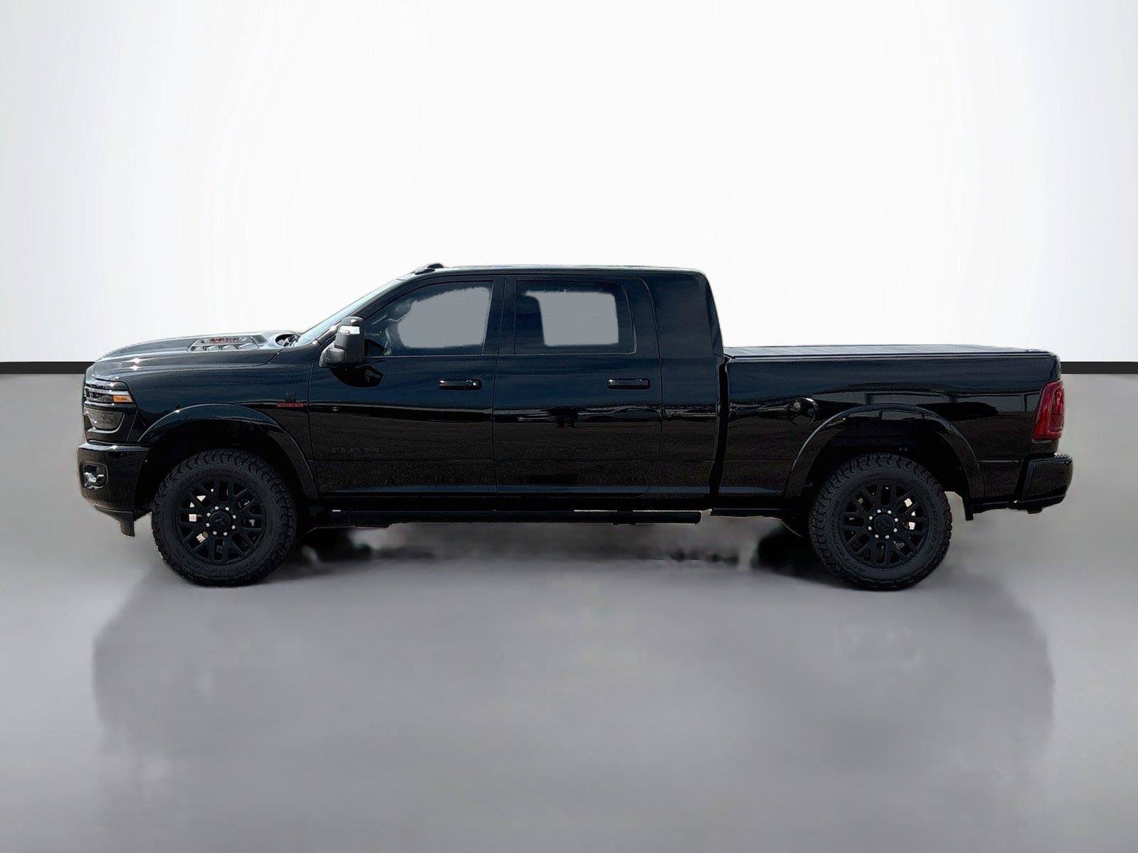 Certified 2026 RAM 3500 Limited AWD/4WD image 8