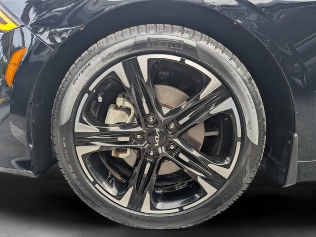 Used 2024 Kia K5 GT-Line w/ GT-Line Premium Package FWD image 8
