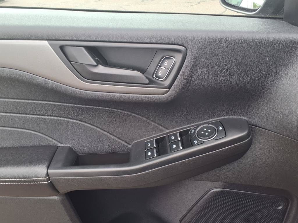 Used 2024 Ford Escape Active AWD/4WD image 16