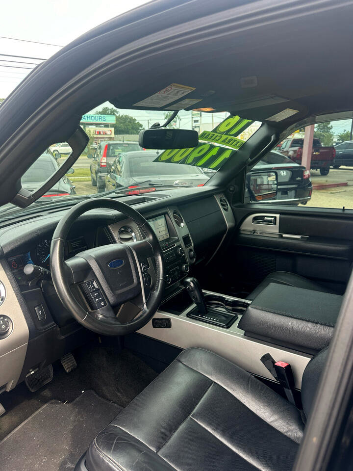 Used 2016 Ford Expedition EL XLT w/ Equipment Group 202A image 5