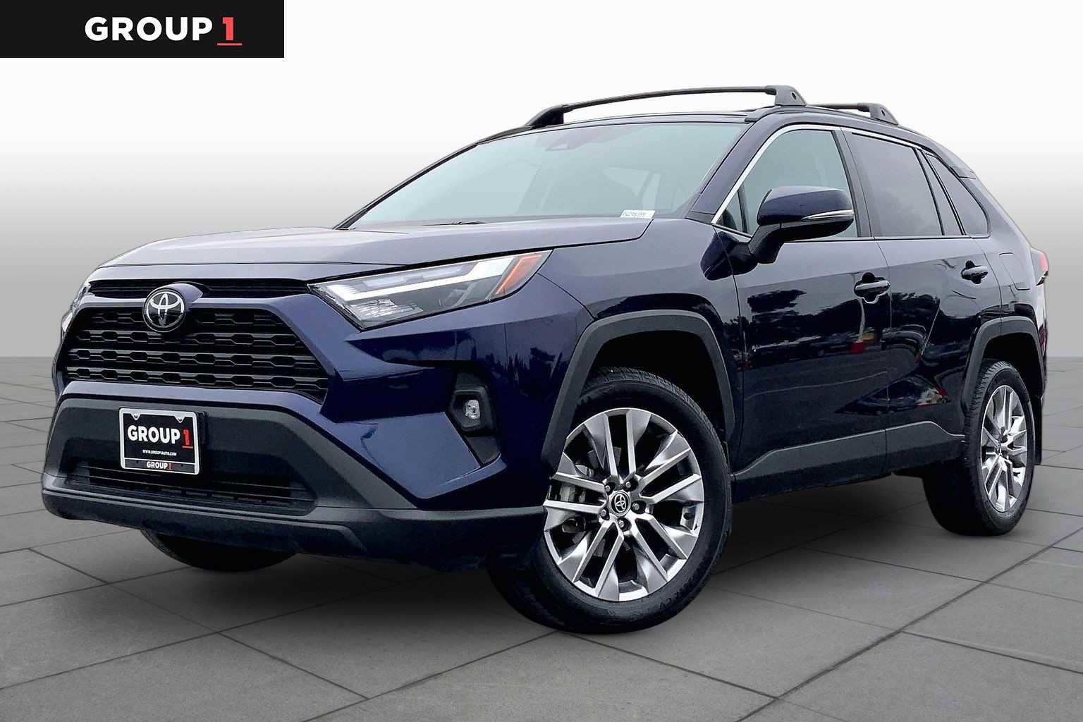 Used 2023 Toyota RAV4 XLE Premium FWD image 1