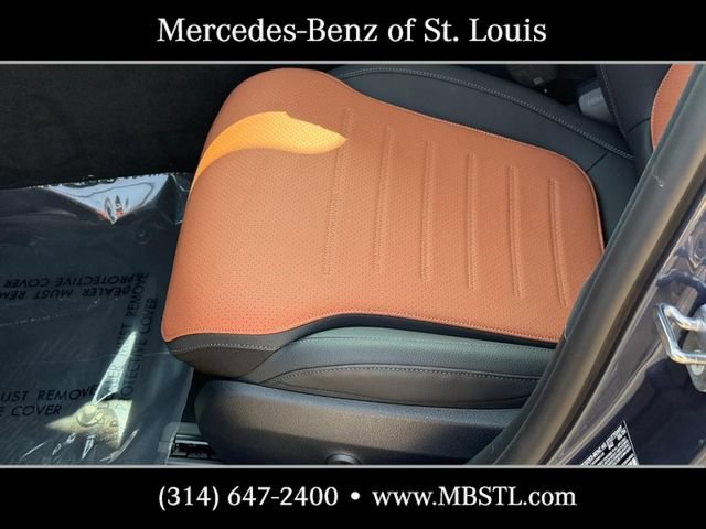 New 2026 Mercedes-Benz C 300 4MATIC Sedan image 14