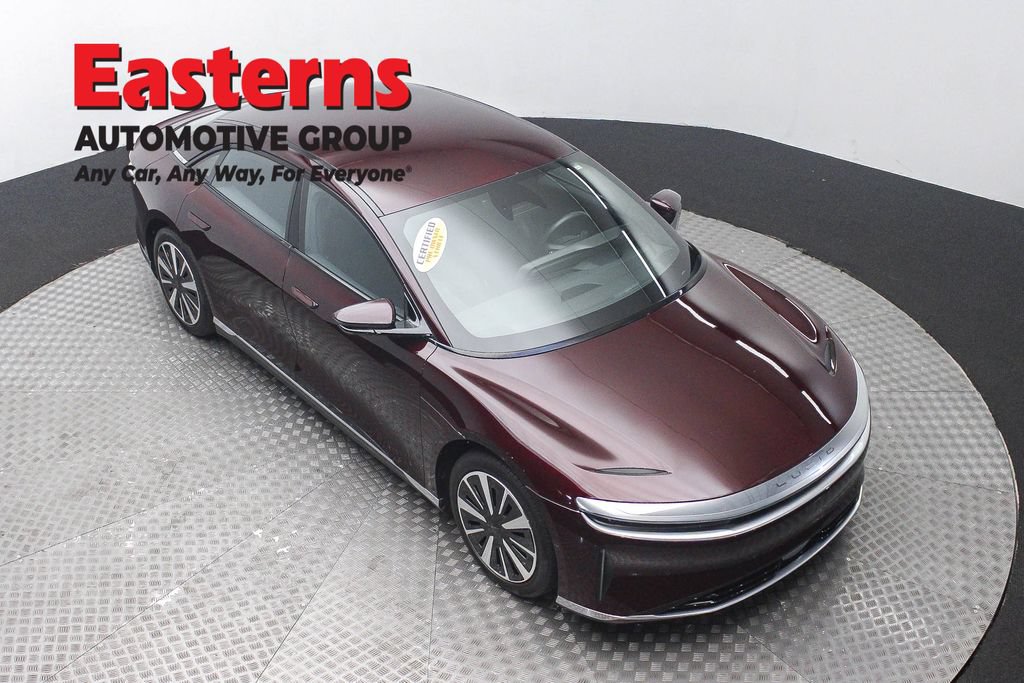 Used 2024 Lucid Air Pure RWD image 3