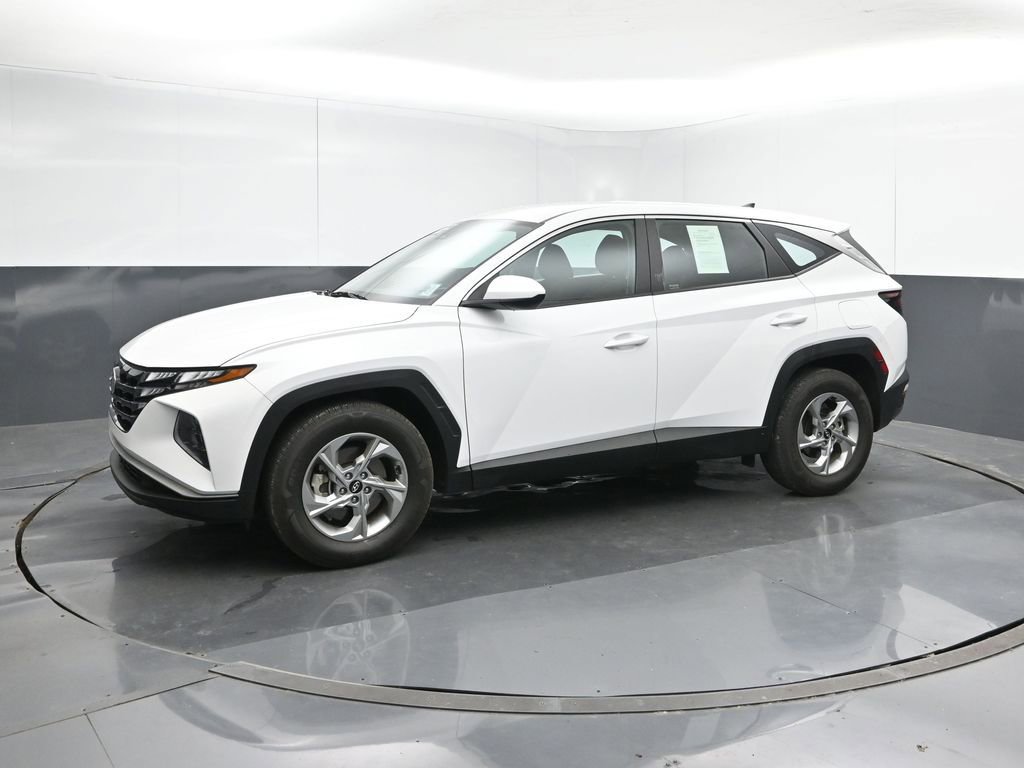 Used 2024 Hyundai Tucson SE image 2