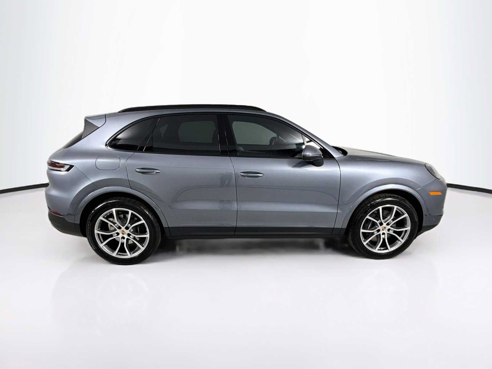 New 2026 Porsche Cayenne AWD/4WD image 8