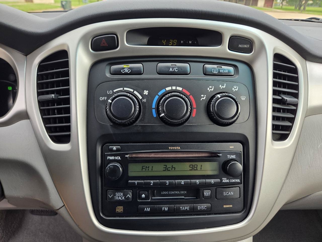 Used 2005 Toyota Highlander 2WD V6 image 18