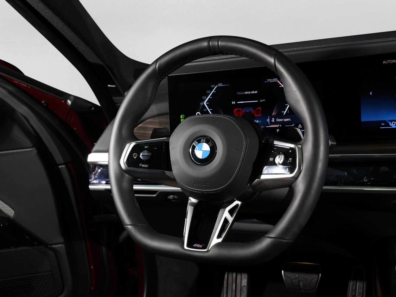 Used 2025 BMW 760i xDrive w/ Executive Package AWD/4WD image 24