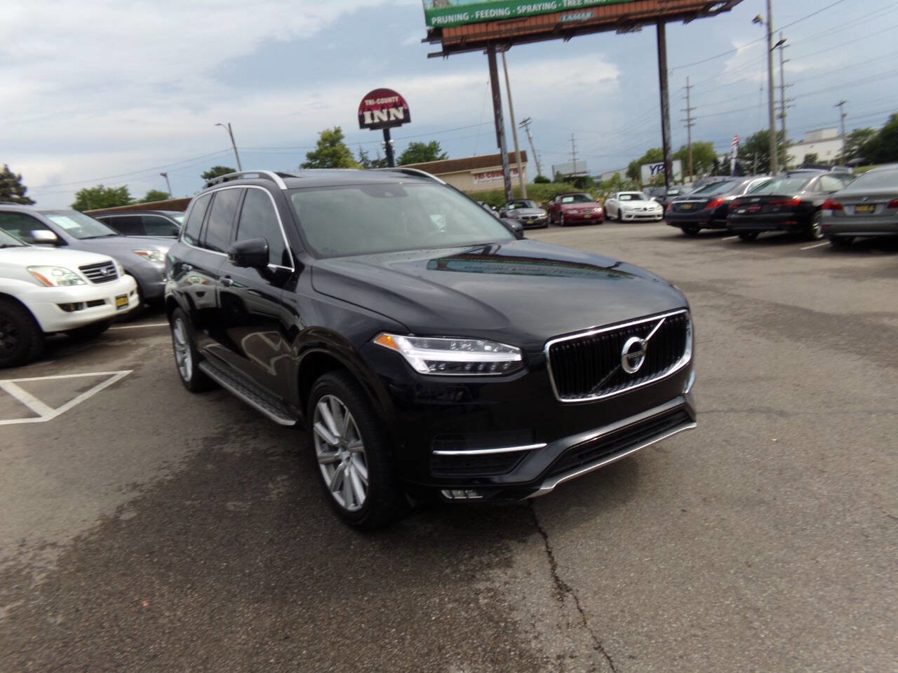 Used 2016 Volvo XC90 T6 Momentum w/ Momentum Plus Package image 61