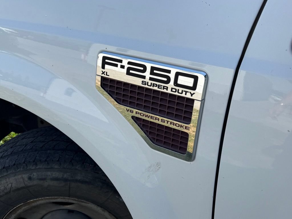 Used 2008 Ford F250 XL RWD image 9