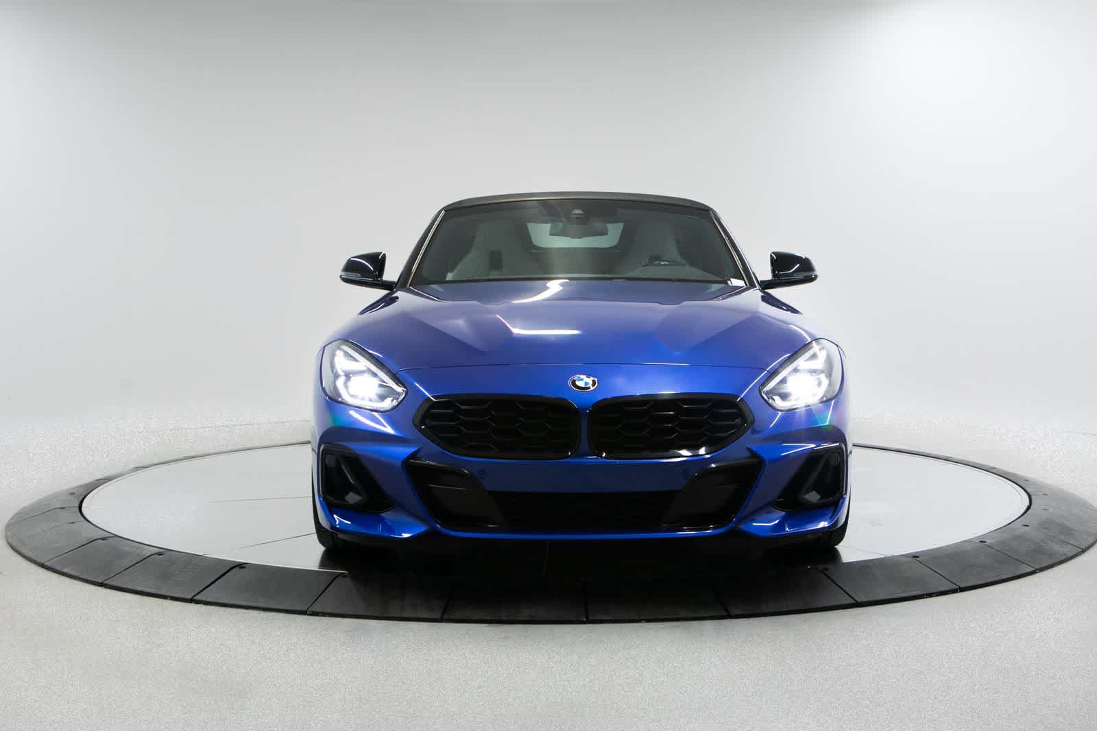 Used 2023 BMW Z4 sDrive30i w/ Shadowloine Package RWD image 10
