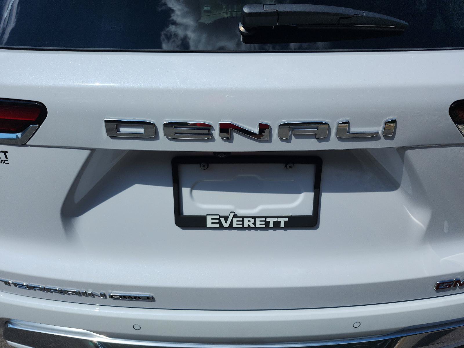 Used 2026 GMC Terrain Denali AWD/4WD image 5