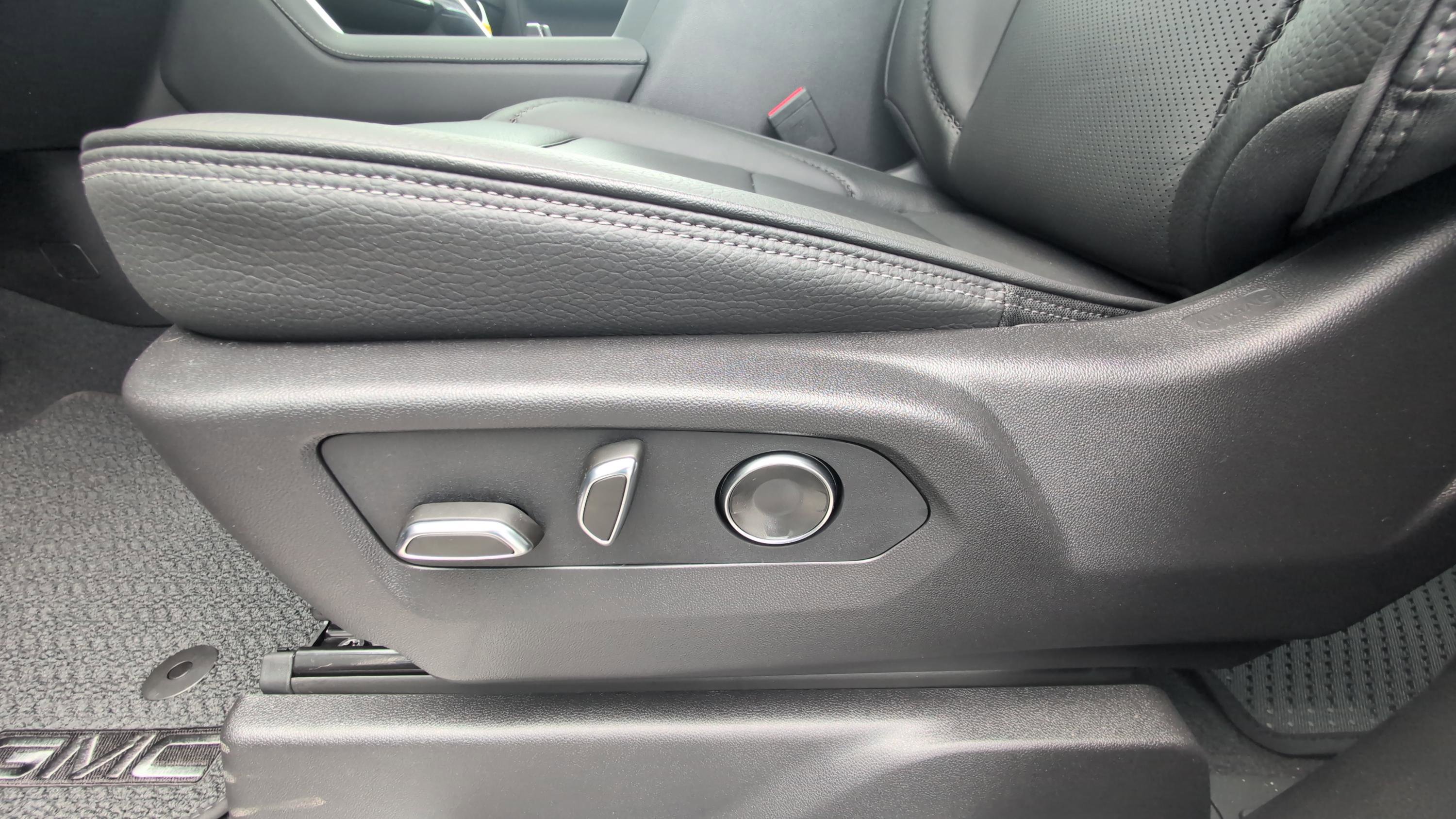 New 2026 GMC Sierra 3500 Denali w/ Technology Package image 19