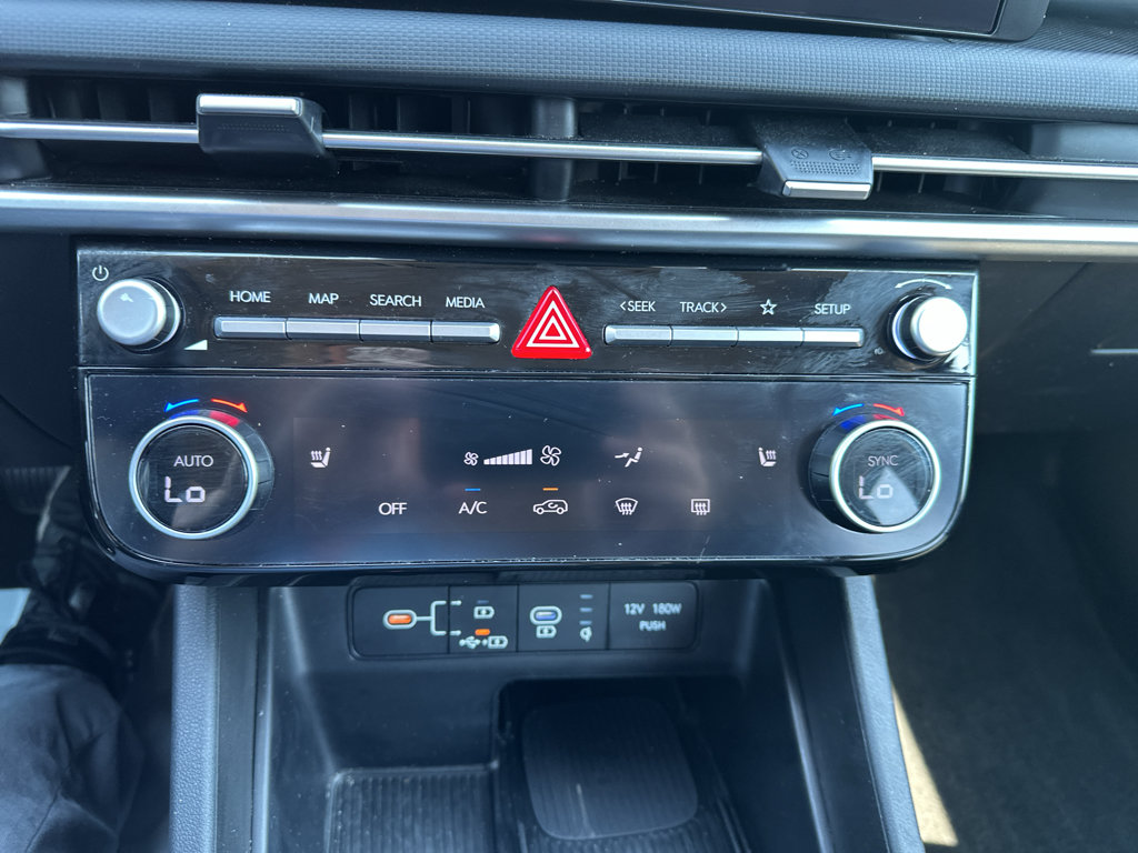 Used 2025 Hyundai Tucson SEL FWD image 16