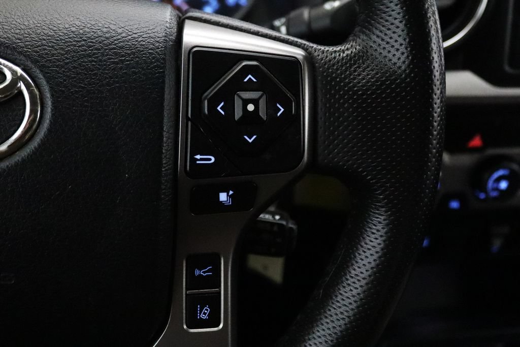 Used 2019 Toyota Tacoma SR5 AWD/4WD image 20