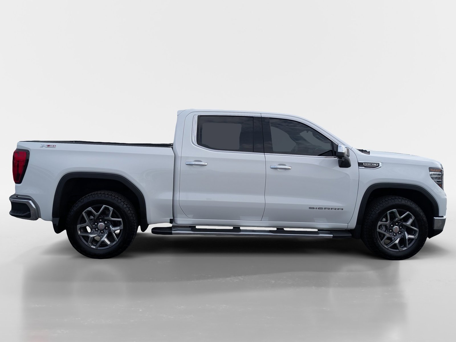Used 2026 GMC Sierra 1500 SLT w/ SLT Premium Package AWD/4WD image 3