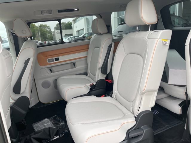 New 2025 Volkswagen ID. Buzz 1st Edition image 25