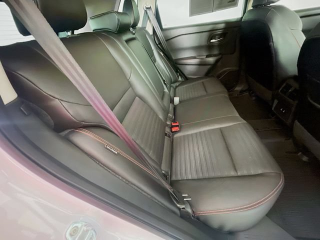 Used 2025 Nissan Rogue SV AWD/4WD image 27