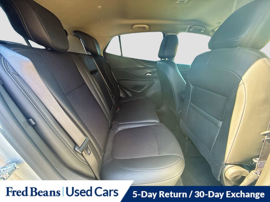 Used 2022 Buick Encore Preferred w/ Safety Package image 27