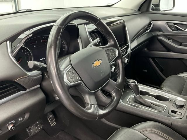 Used 2019 Chevrolet Traverse Premier w/ LPO, Cargo Package AWD/4WD image 17