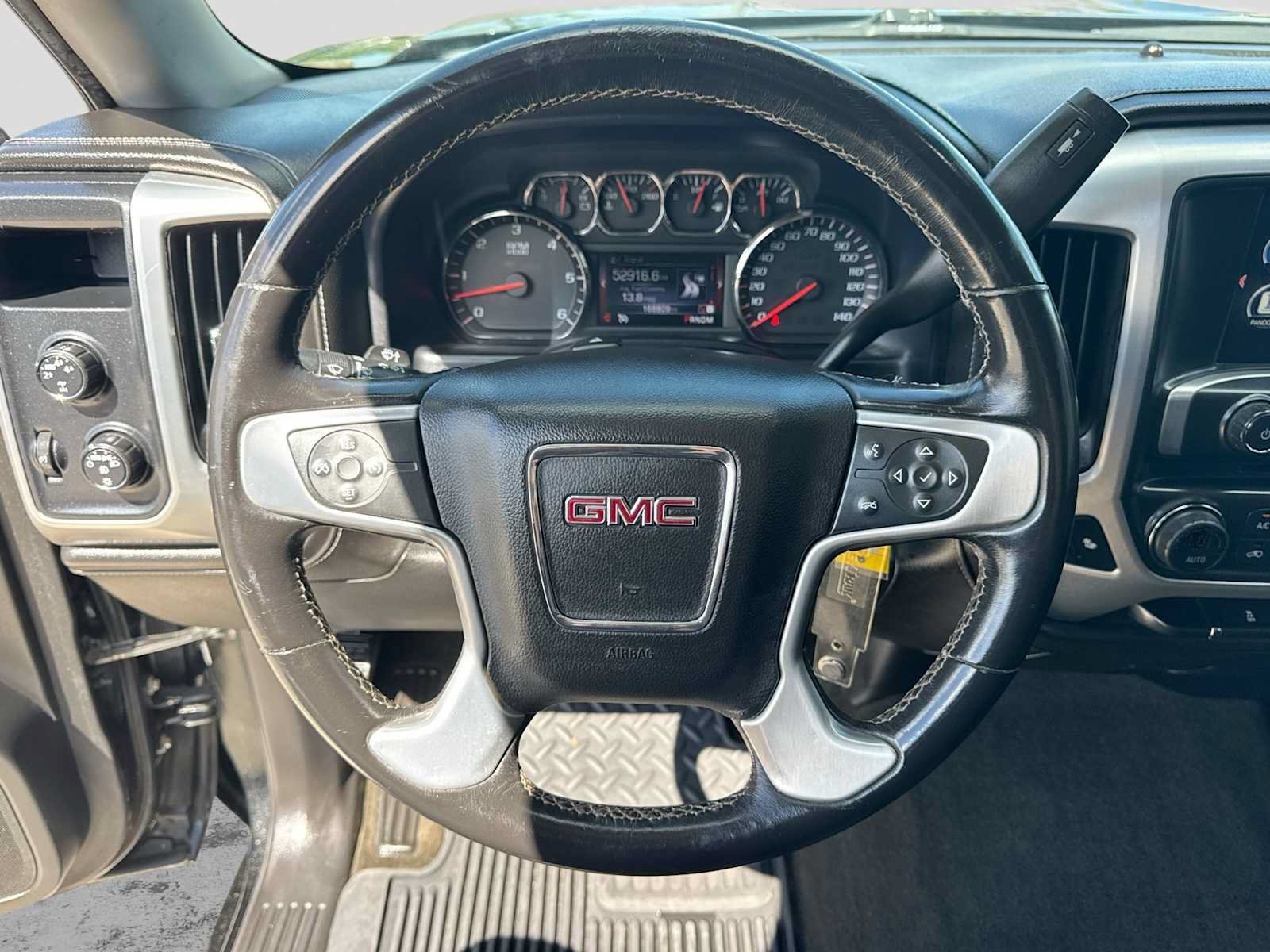 Used 2014 GMC Sierra 1500 SLE w/ SLE Value Package AWD/4WD image 21