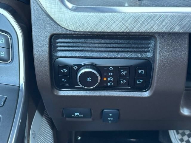 Used 2025 Ford F250 King Ranch AWD/4WD image 31