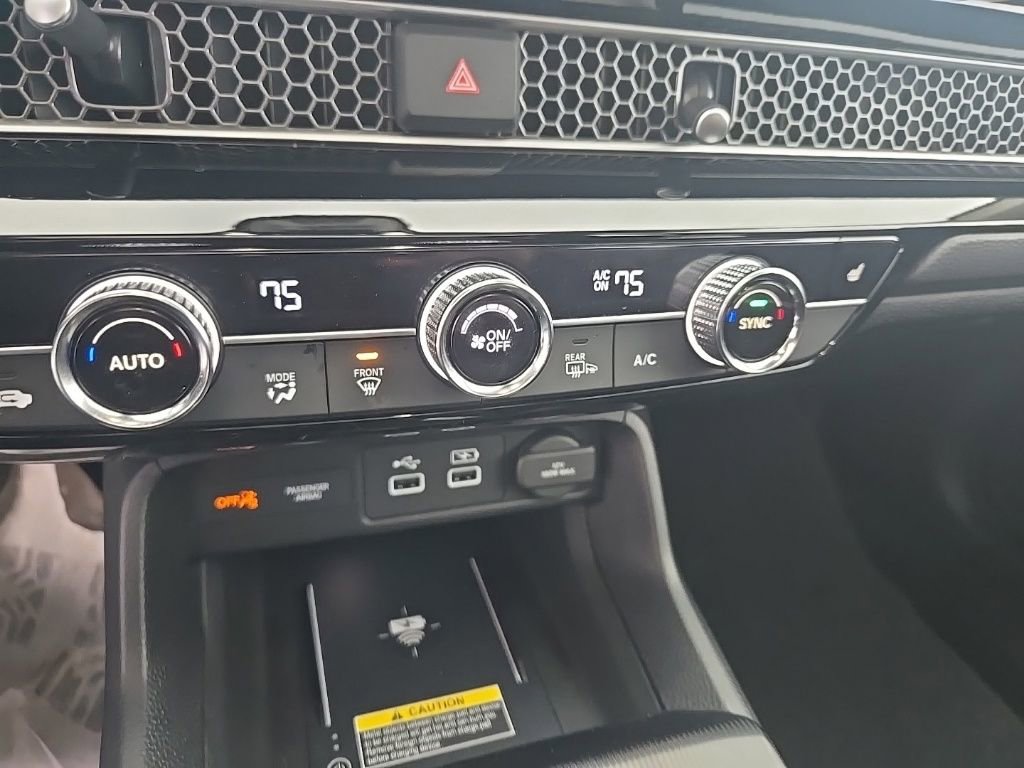 Used 2024 Honda Civic Touring image 21