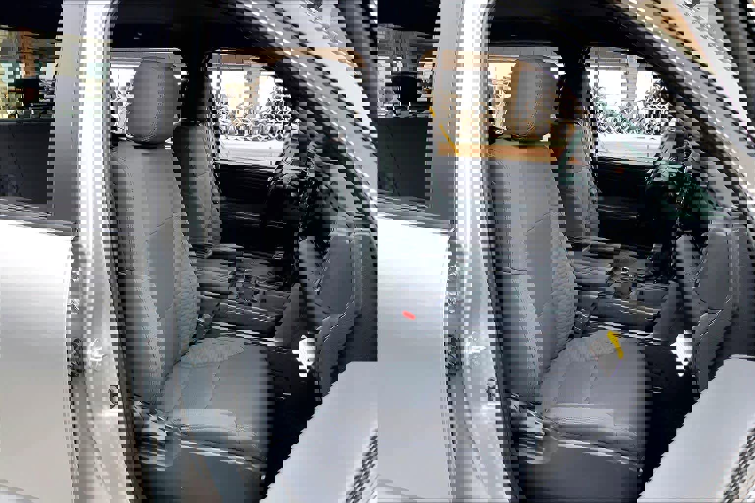 Used 2025 Toyota Tundra SR5 image 8