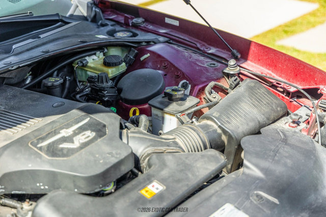 Used 2004 Ford Thunderbird Deluxe image 32