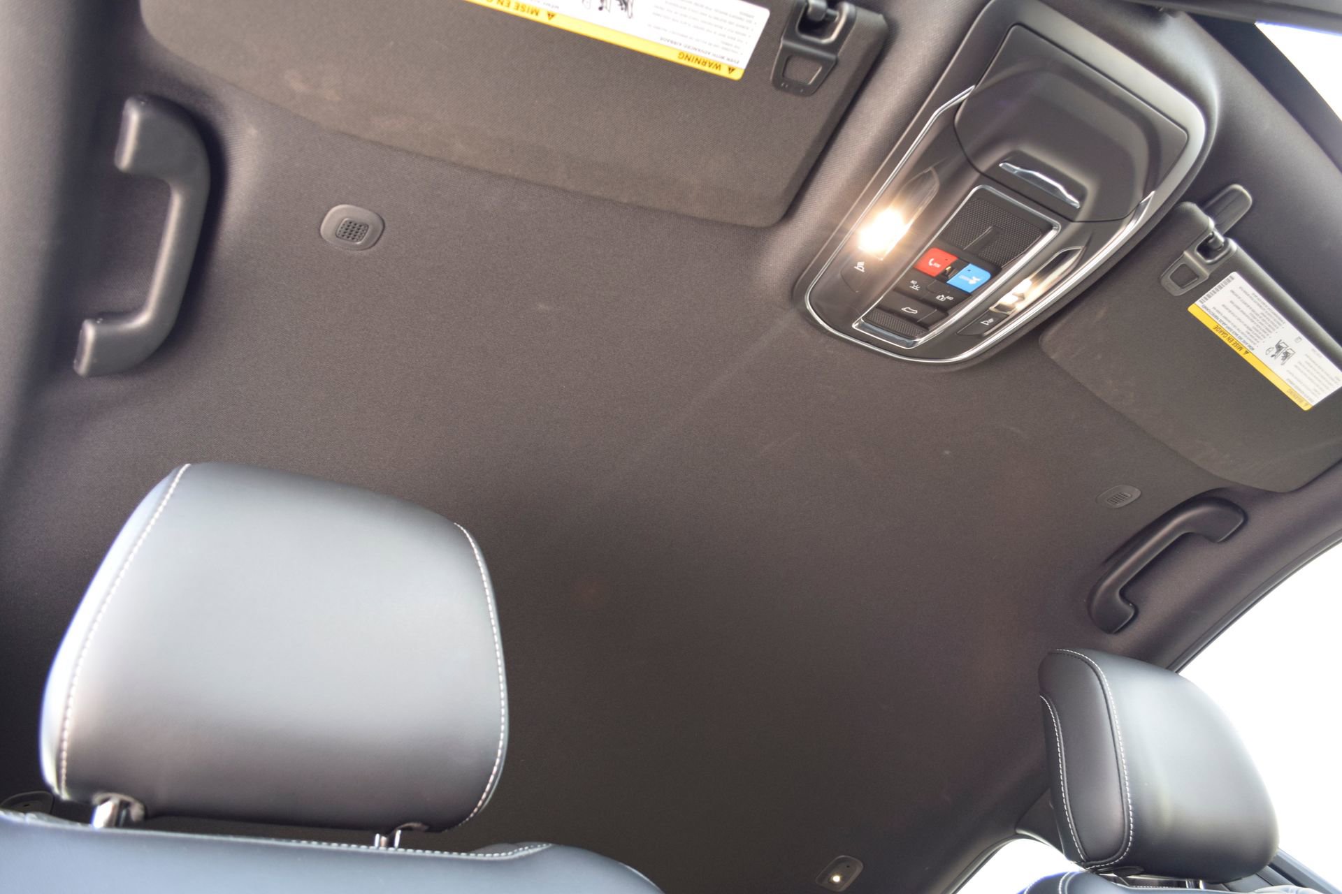 Used 2023 Jeep Grand Cherokee L Laredo image 26