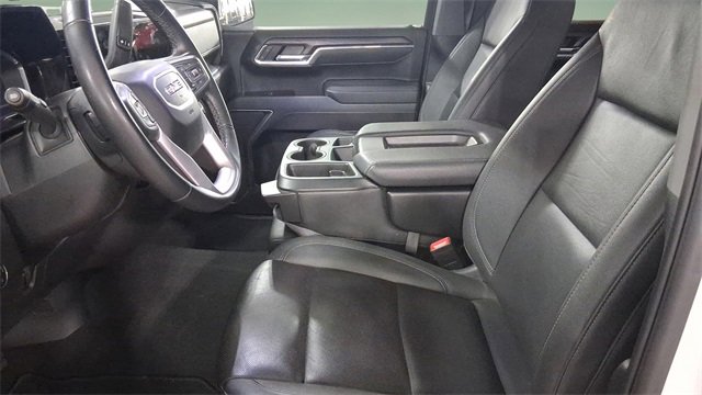 Used 2025 GMC Sierra 1500 SLT image 9