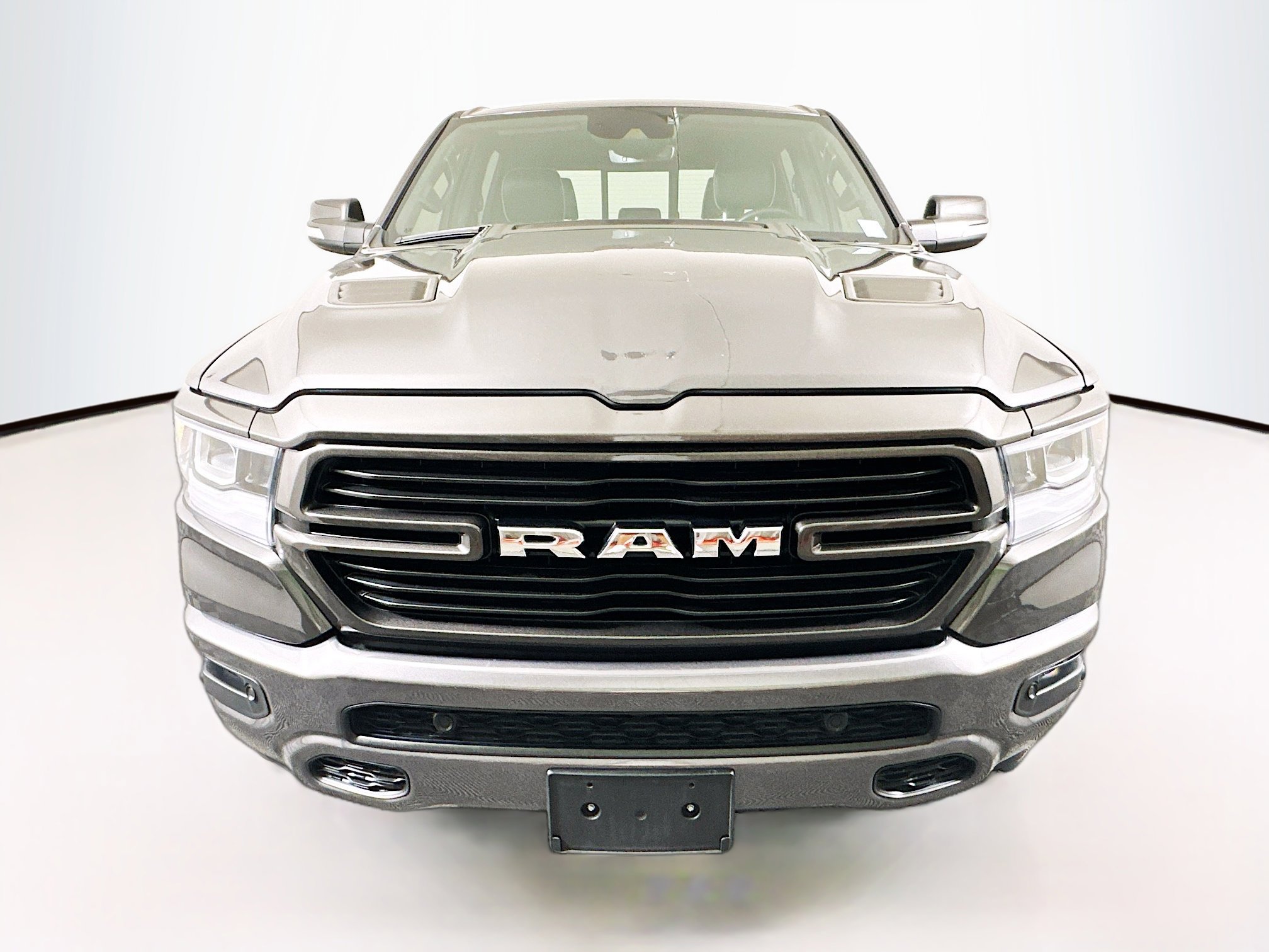 Used 2022 RAM 1500 Laramie image 2